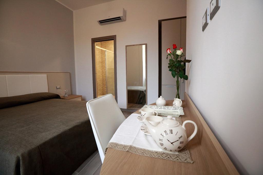Casa Martinez Roma Hotel Exterior photo